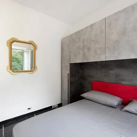 Apartment Aquarium Principe Genoa